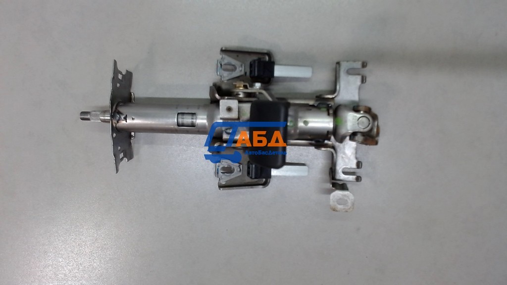 Кран тормозной главный в сборе с педалью Higer 6885